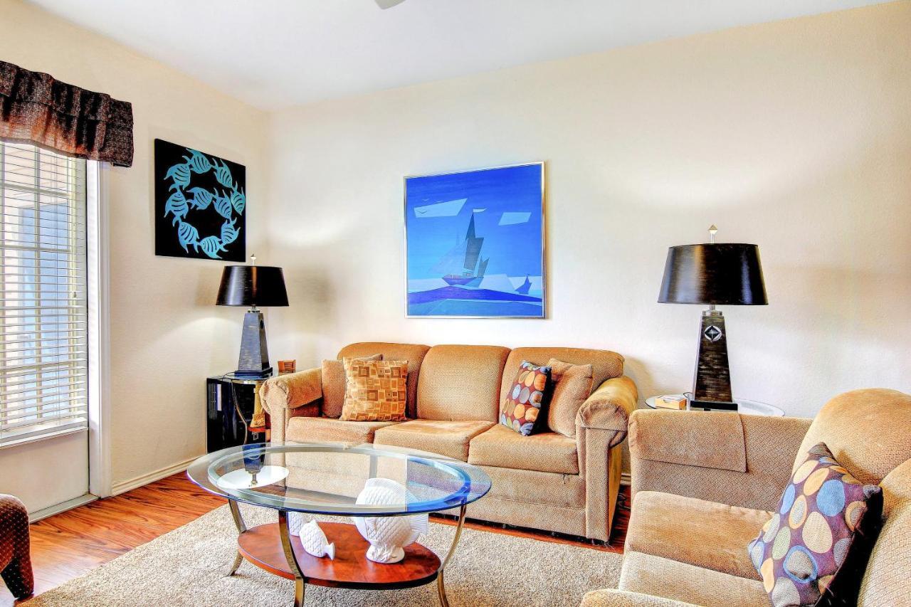Beach Club Condos Corpus Christi Room photo